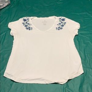 Women’s t shirt